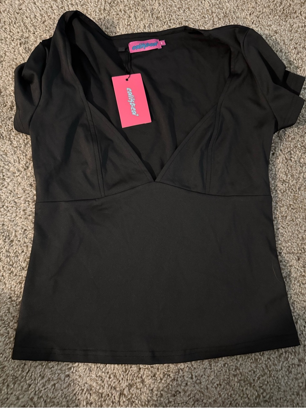 Edikted Black Short Sleeve V-Neck Top